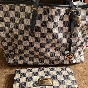 Micheal kors bag
